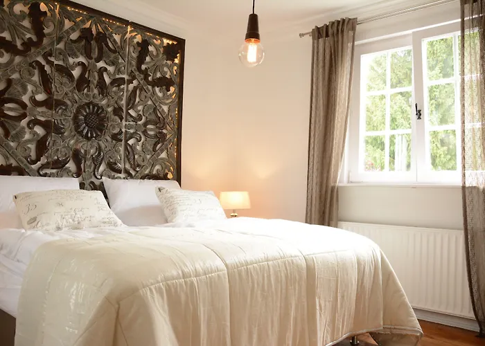 VILLA ADELEes BOUTIQUE HOTEL